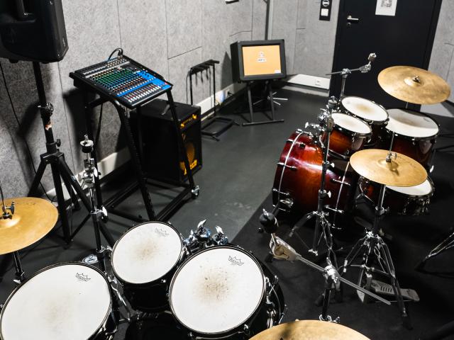 Room 7 - Basic