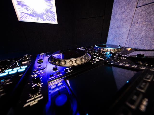 Raum 20 cdj view