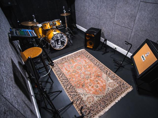 Room 18 - Basic
